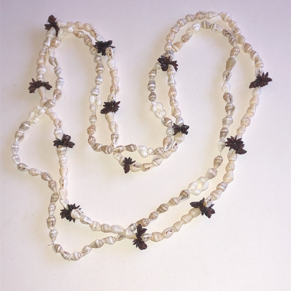 White and Brown Shells Flower Long Necklaces